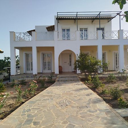 Апартаменты Mosxonas House Aegina Экстерьер фото